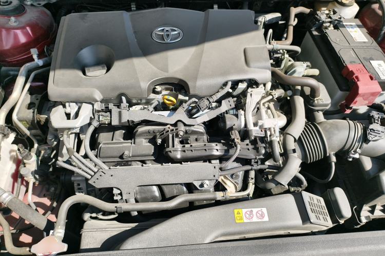 Used Toyota Avalon 2021 2.5L Luxury Edition Engine Bay