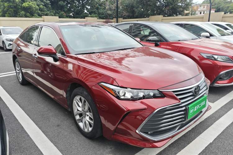 Used Toyota Avalon 2021 2.5L Luxury Edition Front Right 45 Deg