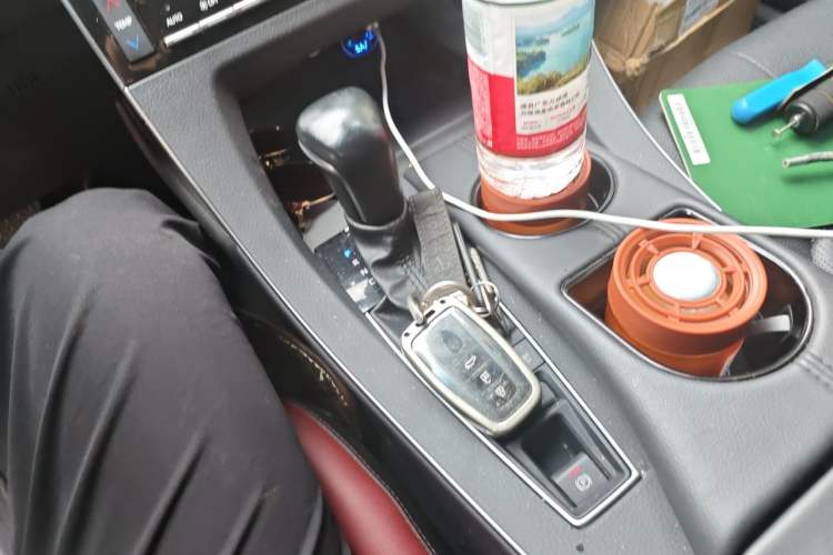 Used Toyota Avalon 2021 2.5L Touring Prestige SPORT Edition Gear Lever