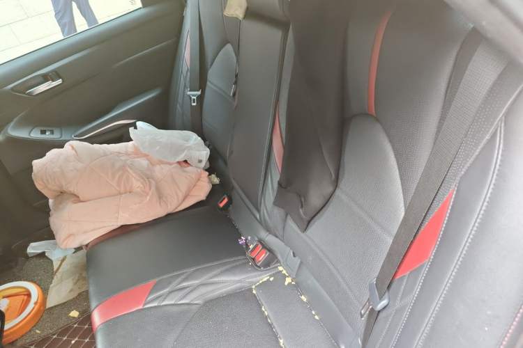 Used Toyota Avalon 2021 2.5L Touring Prestige SPORT Edition Left Rear Seat