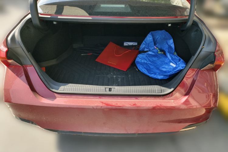 Used Toyota Avalon 2021 2.5L Luxury Edition Trunk