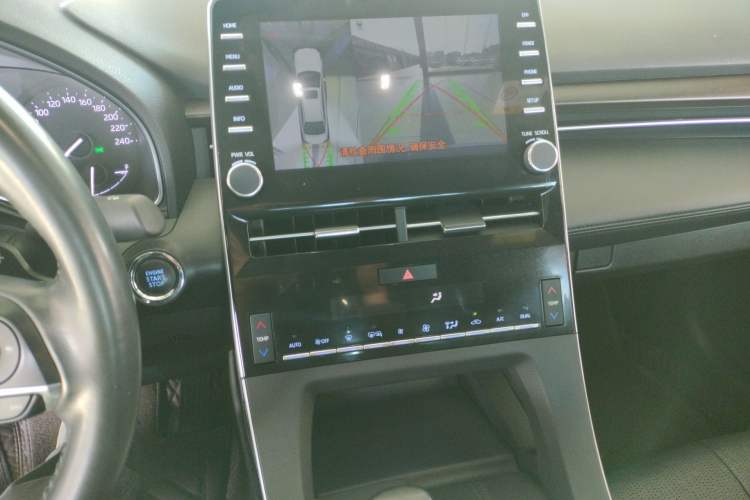 Used Toyota Avalon 2021 2.5L Luxury Edition Audio And AC Panel