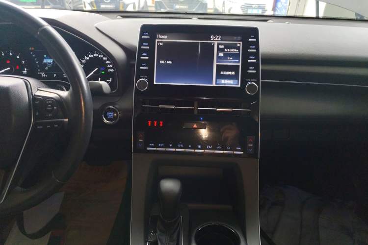 Used Toyota Avalon 2021 2.5L Luxury Edition Audio And AC Panel