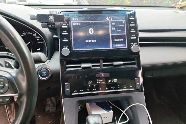 Used Toyota Avalon 2021 2.5L Luxury Edition Audio And AC Panel
