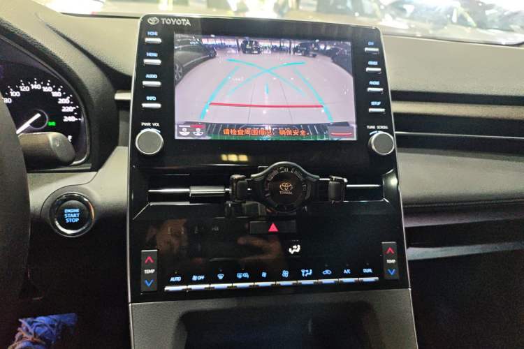 Used Toyota Avalon 2021 2.5L Luxury Edition Audio And AC Panel
