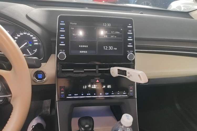Used Toyota Avalon 2021 2.5L Luxury Edition Audio And AC Panel