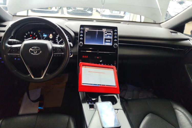 Used Toyota Avalon 2021 2.5L Luxury Edition Center Console