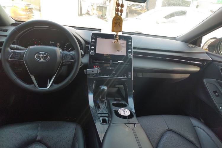 Used Toyota Avalon 2021 2.5L Luxury Edition Center Console