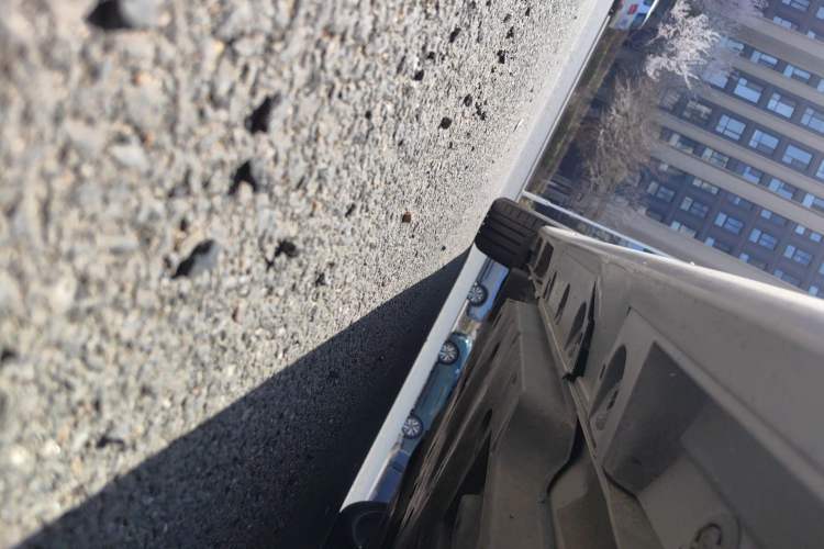 Used Toyota Avalon 2021 2.5L Luxury Edition Chassis Front Right