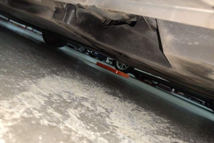 Used Toyota Avalon 2021 2.5L Luxury Edition Chassis Rear Left