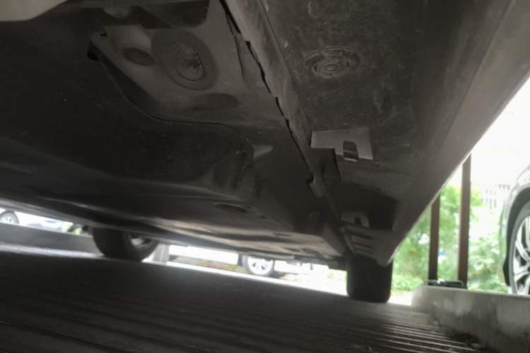 Used Toyota Avalon 2021 2.5L Luxury Edition Chassis Rear Right