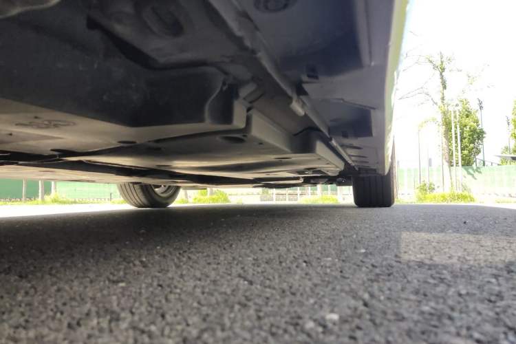 Used Toyota Avalon 2021 2.5L Luxury Edition Chassis Rear Right
