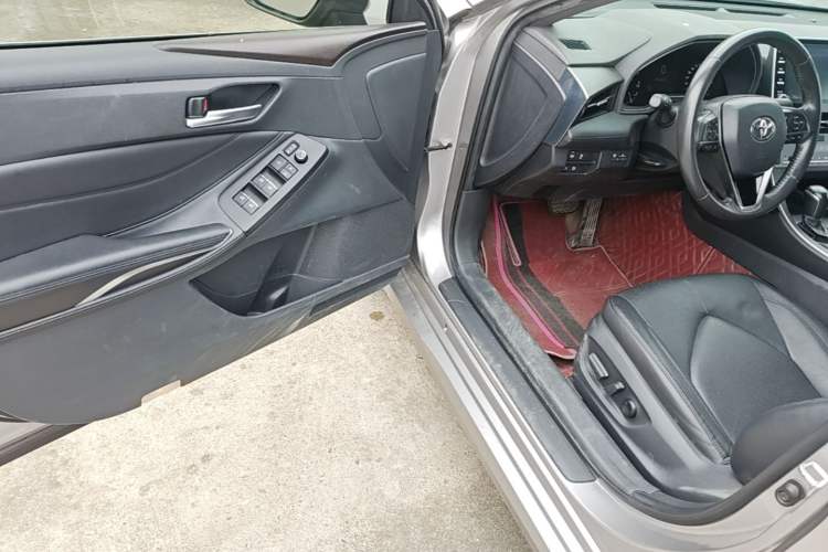 Used Toyota Avalon 2021 2.5L Luxury Edition Driver Seat