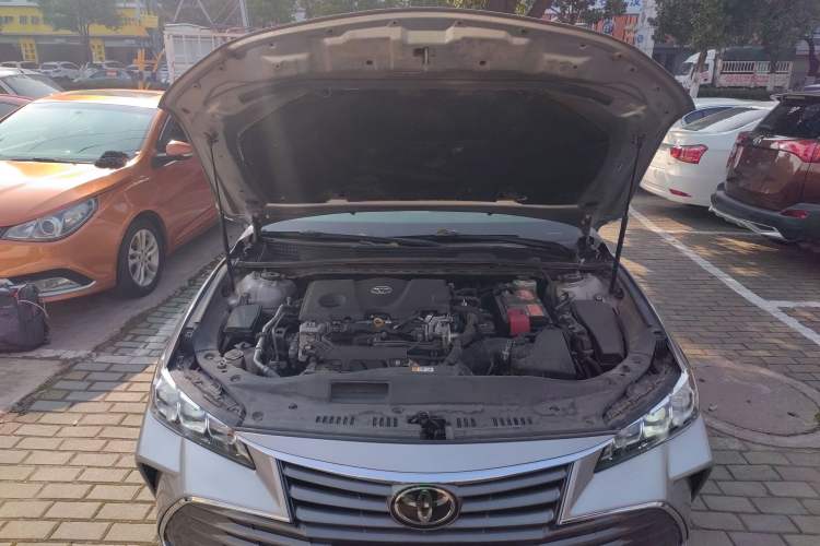 Used Toyota Avalon 2021 2.5L Luxury Edition Engine Bay