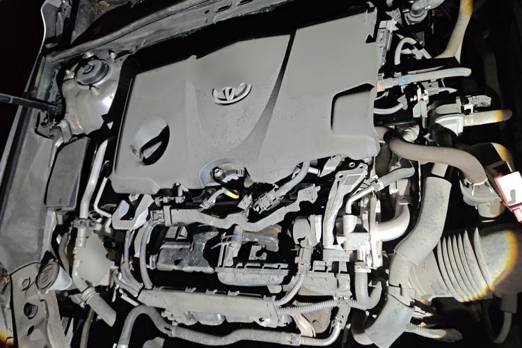 Used Toyota Avalon 2021 2.5L Luxury Edition Engine Bay