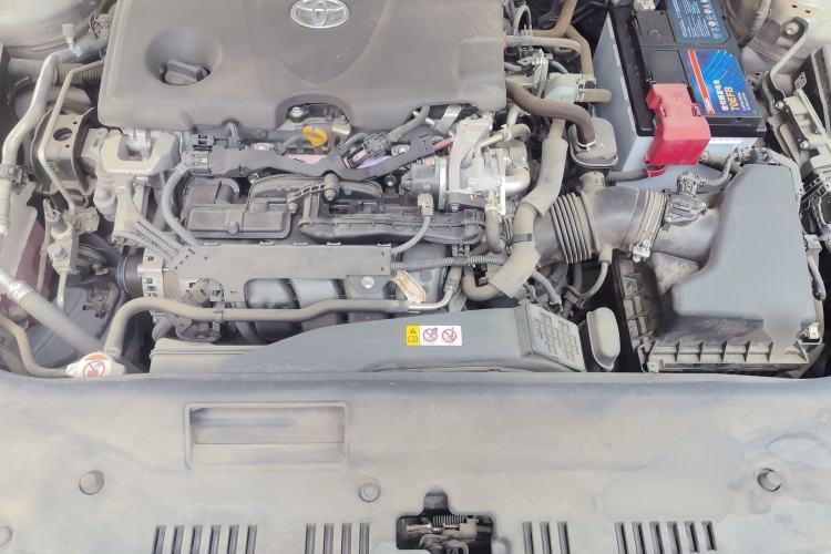 Used Toyota Avalon 2021 2.5L Luxury Edition Engine Bay