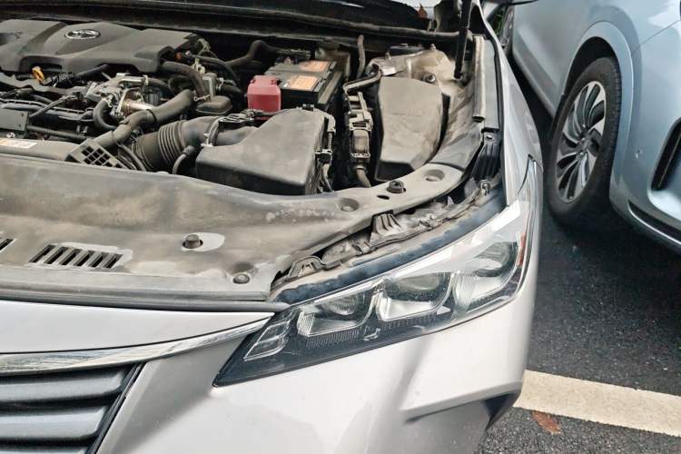 Used Toyota Avalon 2021 2.5L Luxury Edition Engine Bay Left