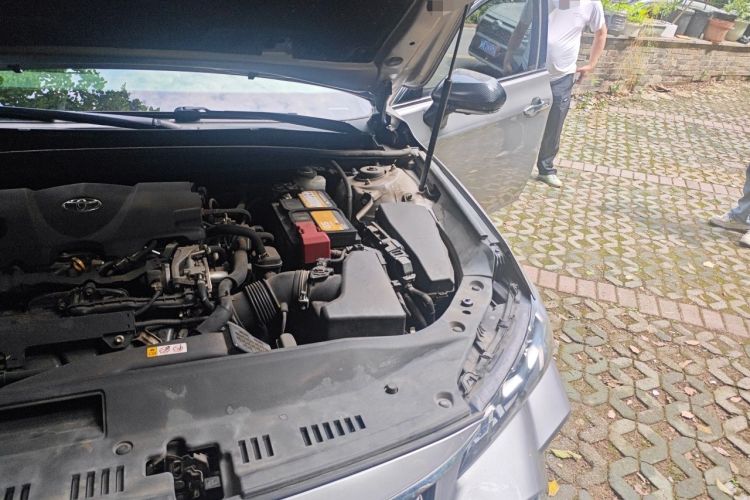 Used Toyota Avalon 2021 2.5L Touring Prestige SPORT Edition Engine Bay Left