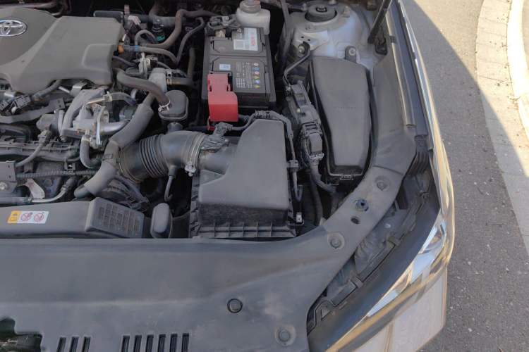 Used Toyota Avalon 2021 2.5L Luxury Edition Engine Bay Left