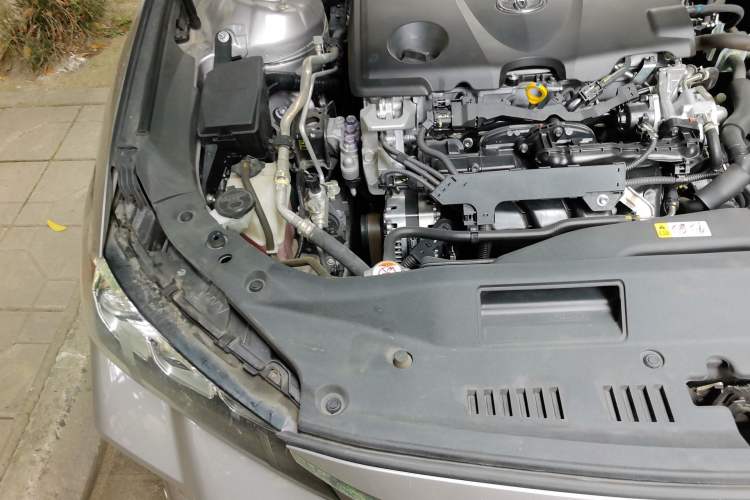 Used Toyota Avalon 2021 2.5L Luxury Edition Engine Bay Right