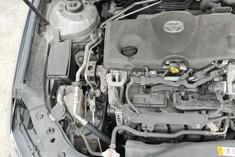 Used Toyota Avalon 2021 2.5L Luxury Edition Engine Bay Right