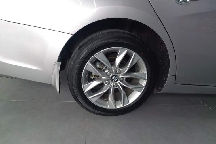 Used Toyota Avalon 2021 2.5L Luxury Edition Exterior 5