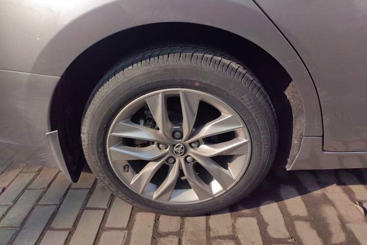 Used Toyota Avalon 2021 2.5L Luxury Edition Exterior 5
