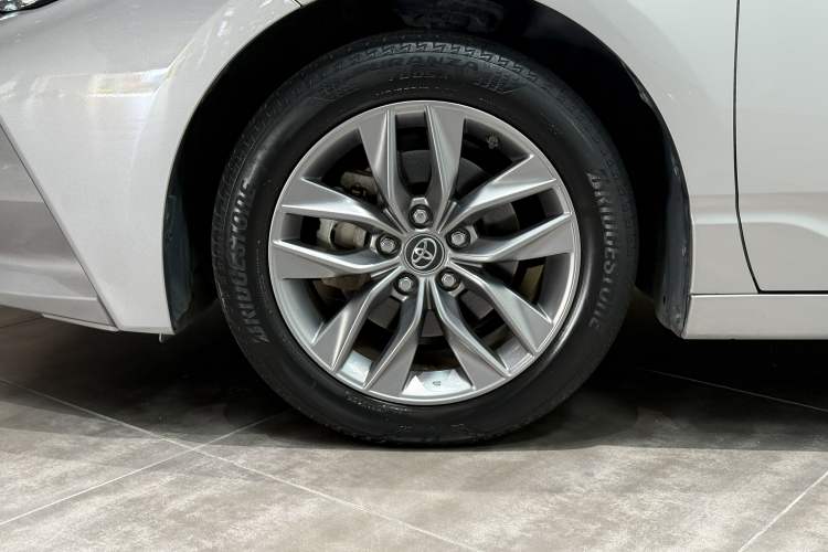 Used Toyota Avalon 2021 2.5L Luxury Edition Exterior 6