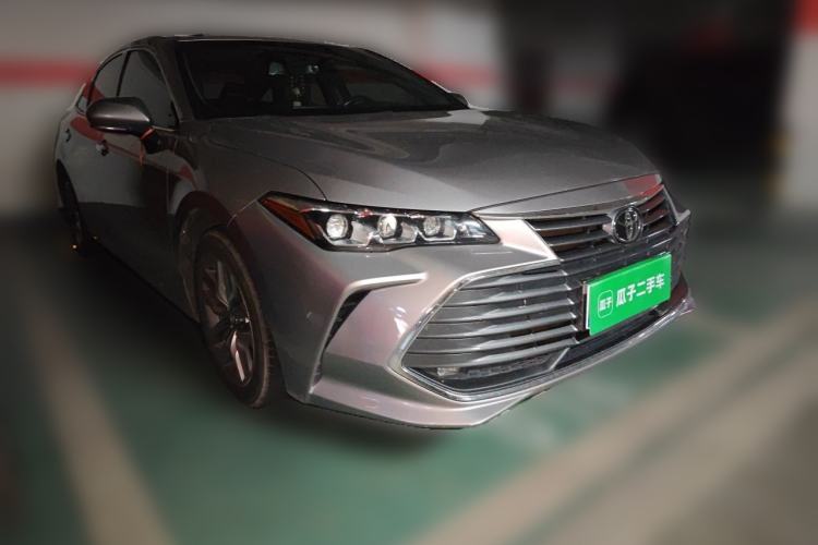 Used Toyota Avalon 2021 2.5L Luxury Edition Front Right 45 Deg