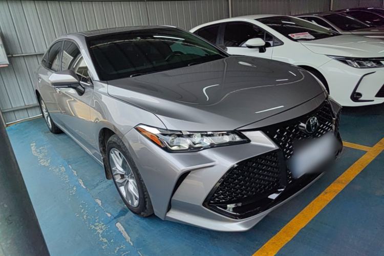 Used Toyota Avalon 2021 2.5L Luxury Edition Front Right 45 Deg
