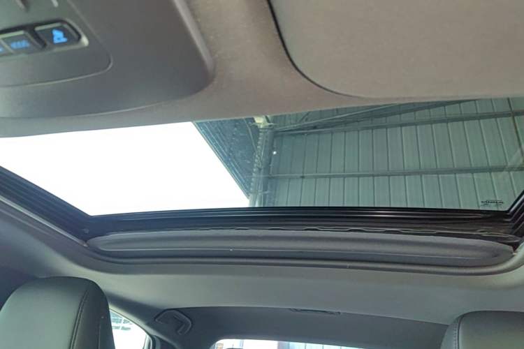 Used Toyota Avalon 2021 2.5L Luxury Edition Headliner