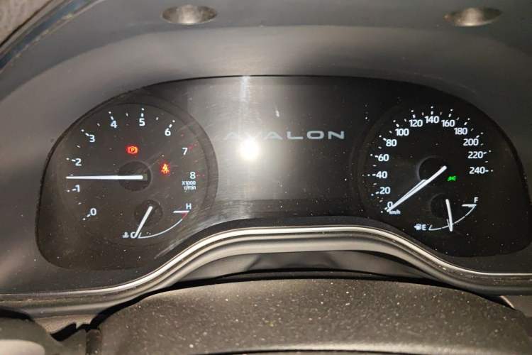 Used Toyota Avalon 2021 2.5L Luxury Edition Instrument Cluster
