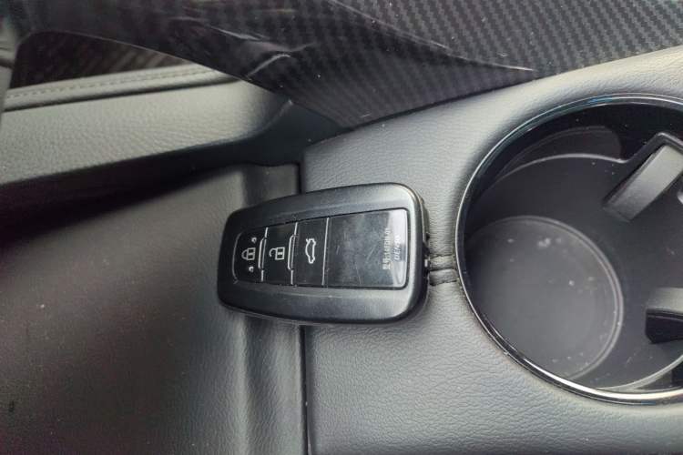 Used Toyota Avalon 2021 2.5L Luxury Edition Interior 1