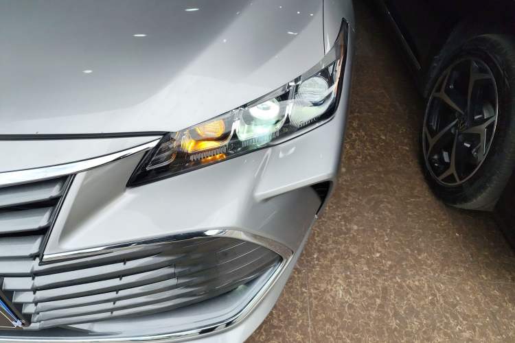 Used Toyota Avalon 2021 2.5L Luxury Edition Left Front Headlight