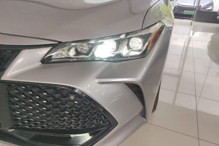 Used Toyota Avalon 2021 2.5L Luxury Edition Left Front Headlight