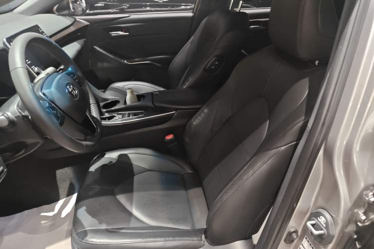 Used Toyota Avalon 2021 2.5L Luxury Edition Left Front Seat