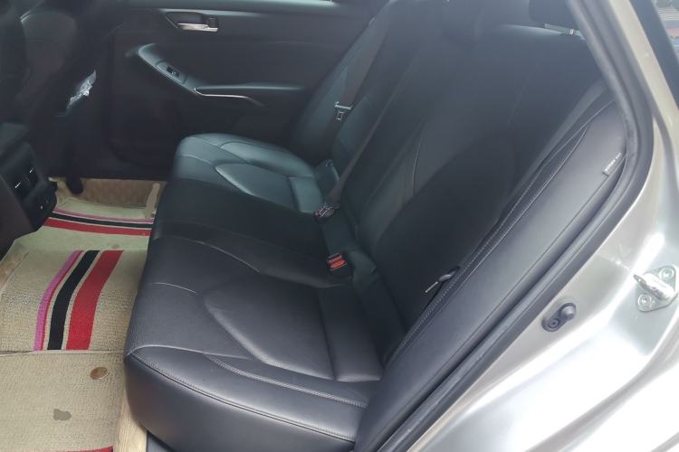 Used Toyota Avalon 2021 2.5L Luxury Edition Left Rear Seat