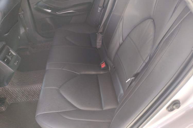 Used Toyota Avalon 2021 2.5L Luxury Edition Left Rear Seat