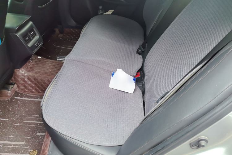 Used Toyota Avalon 2021 2.5L Luxury Edition Left Rear Seat