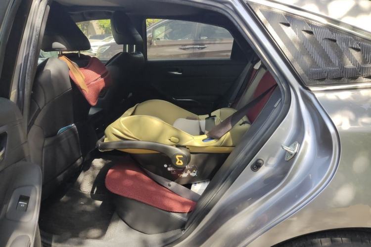 Used Toyota Avalon 2021 2.5L Luxury Edition Left Rear Seat