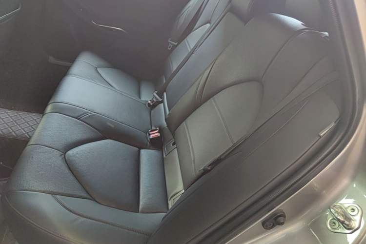 Used Toyota Avalon 2021 2.5L Luxury Edition Left Rear Seat