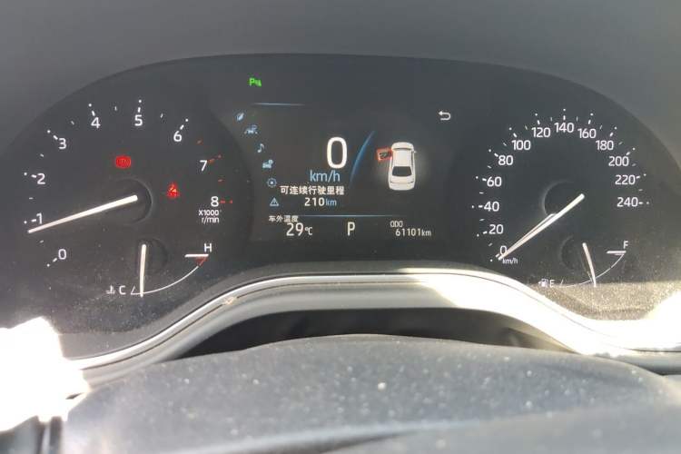 Used Toyota Avalon 2021 2.5L Luxury Edition Odometer Close Up