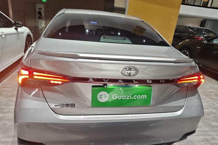 Used Toyota Avalon 2021 2.5L Luxury Edition Rear