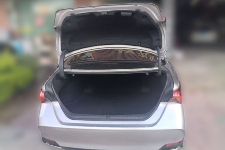 Used Toyota Avalon 2021 2.5L Touring Prestige SPORT Edition Trunk