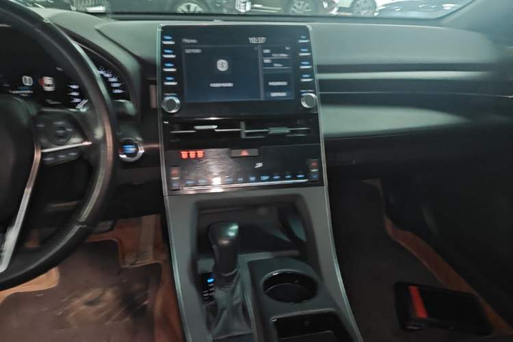 Used Toyota Avalon 2021 2.5L Luxury Edition Audio And AC Panel