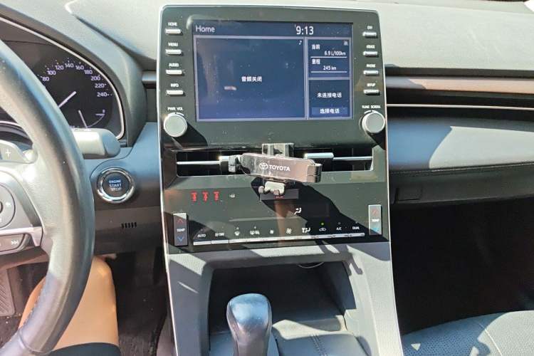 Used Toyota Avalon 2021 2.5L Luxury Edition Audio And AC Panel