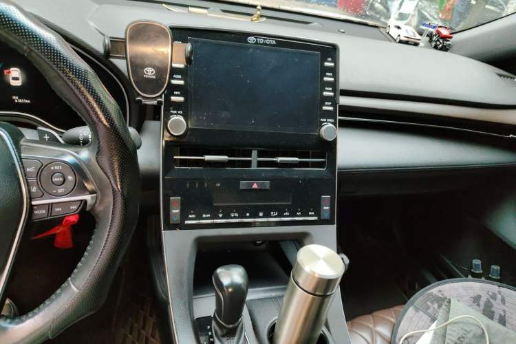 Used Toyota Avalon 2021 2.5L Luxury Edition Audio And AC Panel