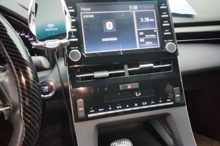 Used Toyota Avalon 2021 2.5L Luxury Edition Audio And AC Panel