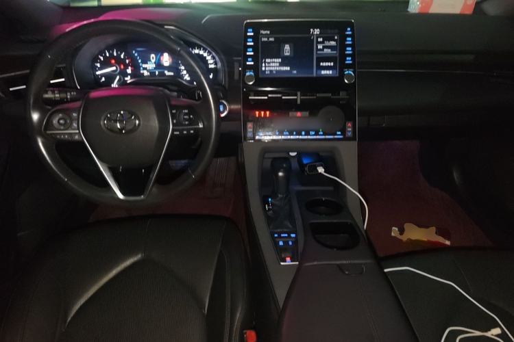 Used Toyota Avalon 2021 2.5L Luxury Edition Center Console