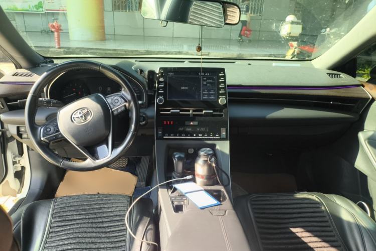 Used Toyota Avalon 2021 2.5L Luxury Edition Center Console